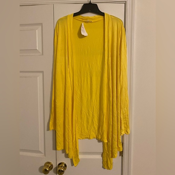 Zenana Outfitters Tops - Zenana Cardigan